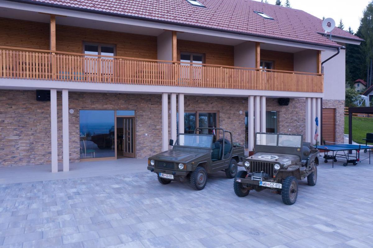 Apartmaji Hocka Koca Хочко Похорє Екстер'єр фото